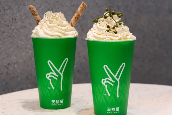 如何加盟霸王茶姬